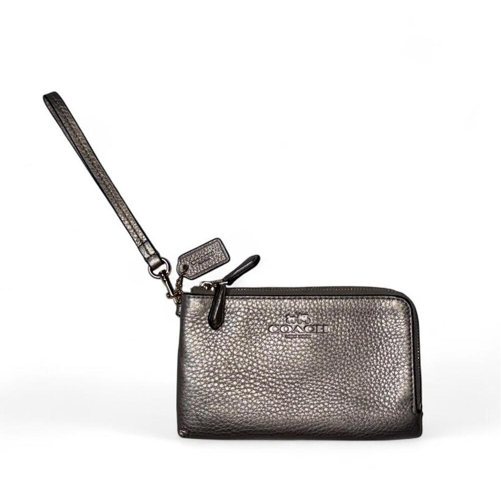 Authentic Coach Metallic Double Zip Pebble Leather Wristlet